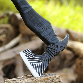 Viking axe with Pouch