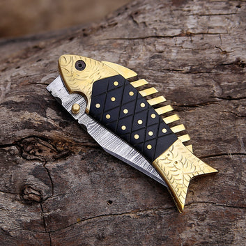 Damascus Steel Hunting & Camping Knife – Handmade Pocket Knife with Engraved Handle  EDC Knife with Pouch. Gift
