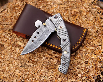 Custom Engraved Damascus Steel Folding Knife | Handmade Anniversary Gift Knife with Leather Sheath | Collector & Outdoor EDC Blade