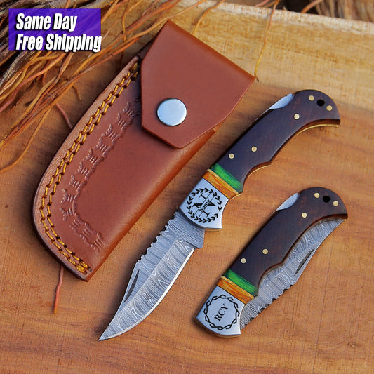 Damascus Steel Pocket Knife – Hunting camping EDC Knife-Engraved Anniversary, Birthday, Father’s Day Gift