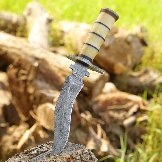 Damascus Hunting Knife with Pouch